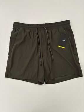 Alive Qwick-dry Dark Green Shorts. Size L